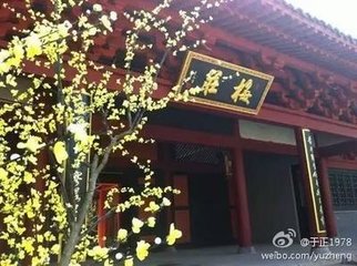 梅庄主人袖诗见过累日欲得次韵以汩汩无暇且