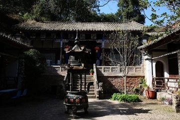 游龙华寺二首