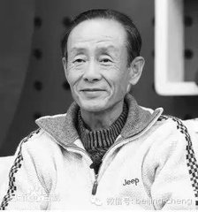 予以长庆二年冬十月到杭州明年秋九月始与范