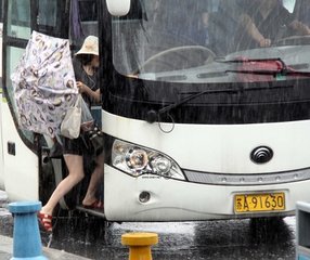 立秋前九日大雨凉甚