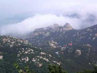 登昆仑台