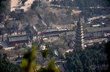 游永就灵岩寺