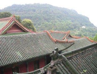 游东山