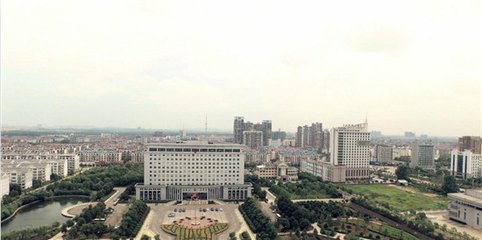 丰城