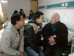 尝与大理丞袁公太府丞田公偶诣一所林沼尤胜…以咏其事