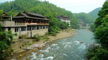 过灵川县