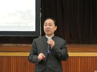 同刘孝若野步