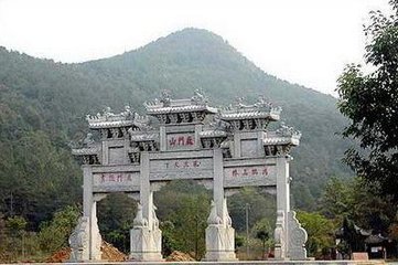 送文铸师游襄阳鹿门