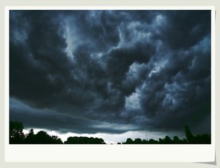 临江仙·一霎狂云惊雨过