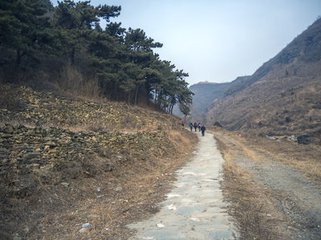 送元道人还水西寺