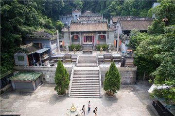 洞仙歌·飞流万壑