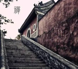 杏花天·残春庭院东风晓