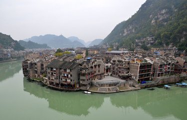 浣溪沙（登镇远楼）