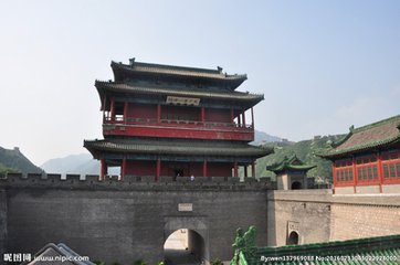 呈王君庸