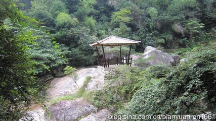 寄萧给事（萧江西致仕）