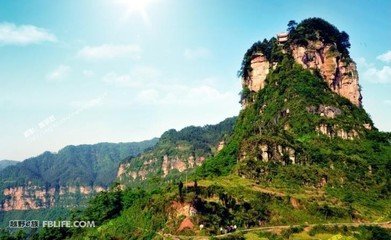 沁园春·夸说洪都
