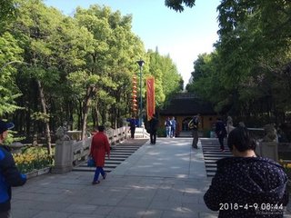 往凤阳次虎丘